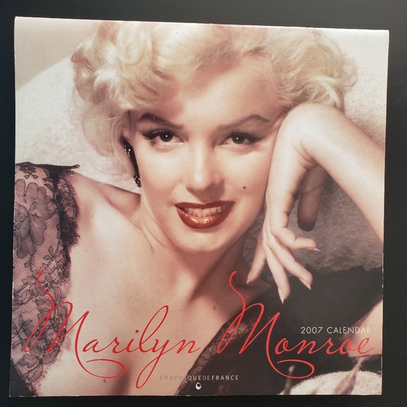 Marilyn Monroe's Calendar - Picture 2 of 4